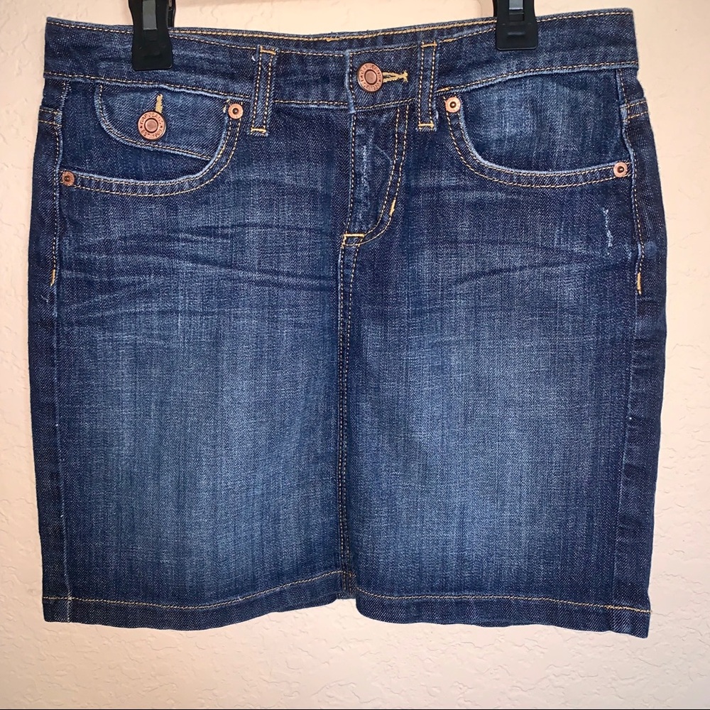 Gap denim pencil skirt size 2